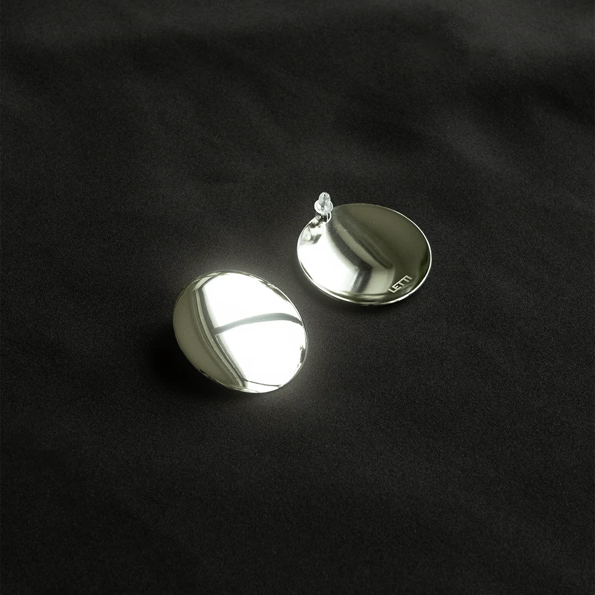 Ami Bold Stud Earrings - Image 5