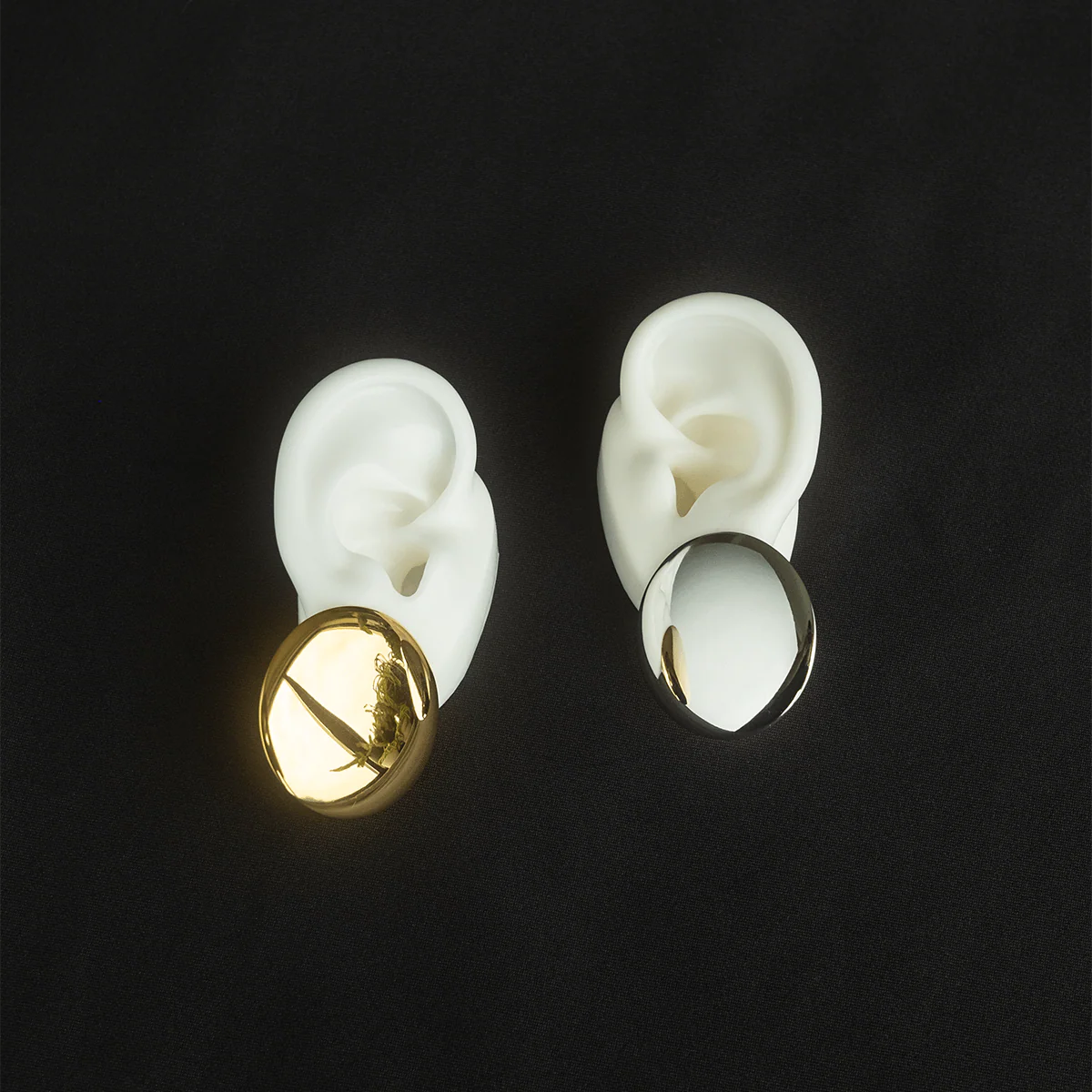 Ami Bold Stud Earrings - Image 6