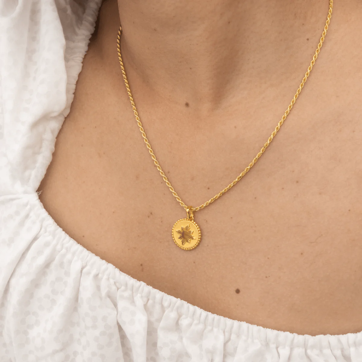 Araw Pendant - Image 11