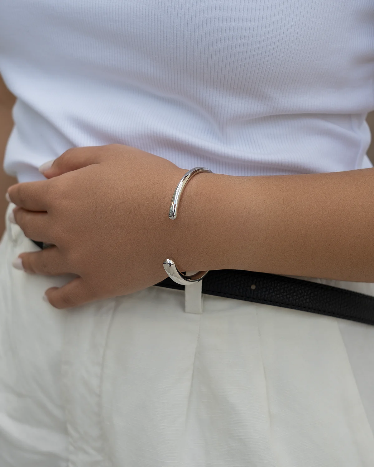 Nova Teardrop Bangle - Image 10