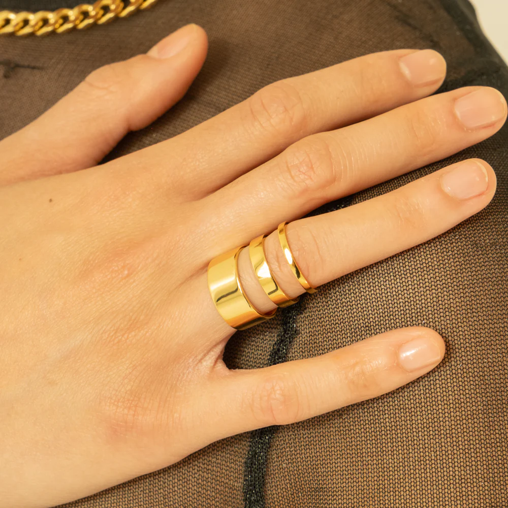 Pat Minimalist Ring (9mm) - Image 5