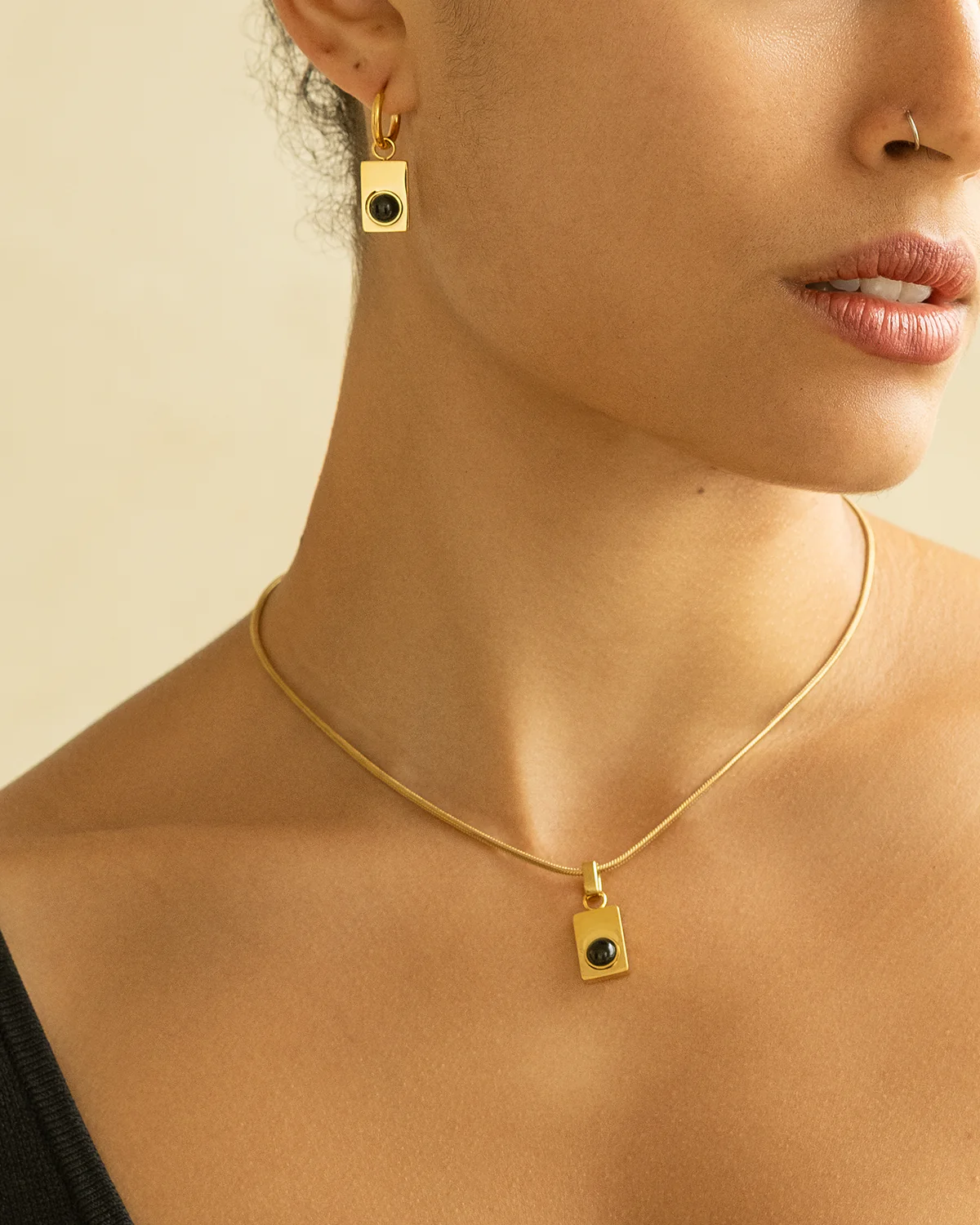 Soluna Onyx Earrings - Image 5
