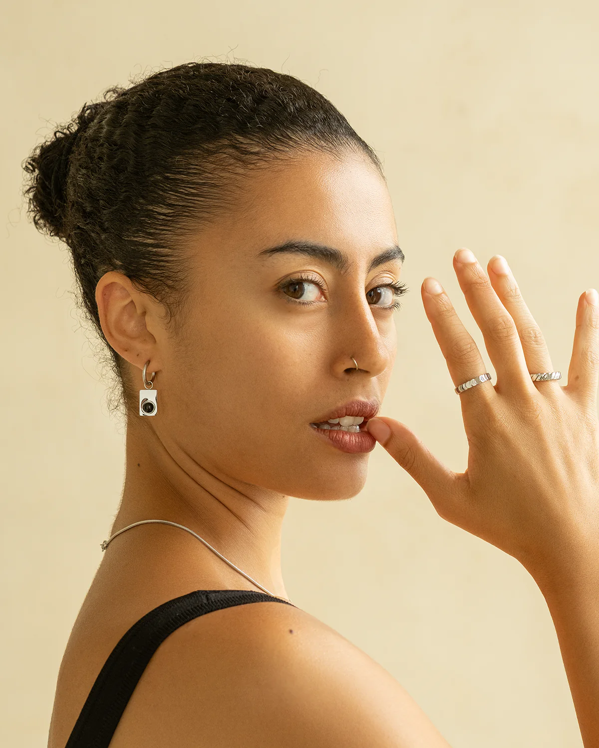 Soluna Onyx Earrings - Image 8