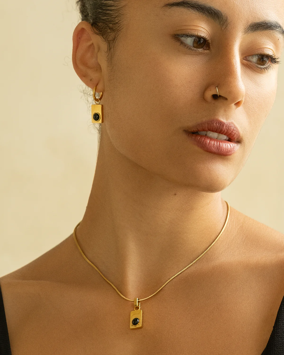 Soluna Onyx Pendant - Image 6